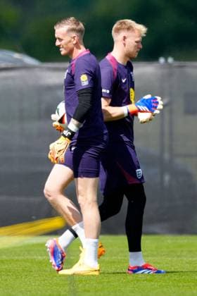Jordan Pickford of England, Aaron Ramsdale of England England Training Session and press conference, PK, Pressekonferenz UEFA European Championship, EM, Europameisterschaft 2024, Group C, Football, Spa & Golf Resort Weimarer Land, Blankenhain, Germany, 13 Jun 2024 EDITORIAL USE ONLY No use with unauthorised audio, video, data, fixture lists, club league logos or live services. Online in-match use limited to 120 images, no video emulation. No use in betting, games or single club league player publications. Copyright: xDavexShopland Shutterstockx 14523765w
