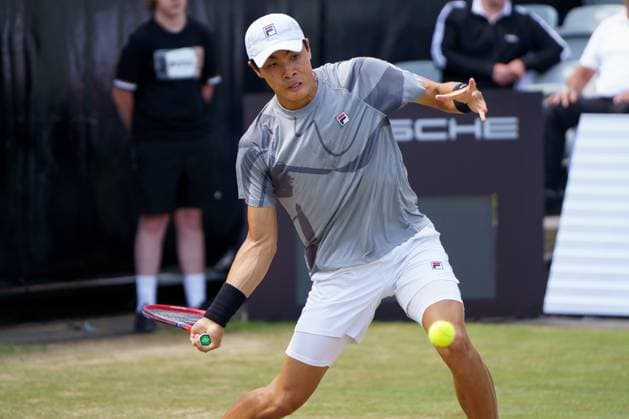 BOSS Open ATP 250 2024 Stuttgart, 13 06 2024 Brandon Nakashima USA, United States of America BOSS Open 2024, ATP 250, TC Weissenhof grounds on 13 06 2024, Stuttgart Copyright: xBEAUTIFULxSPORTSx Pajonkx