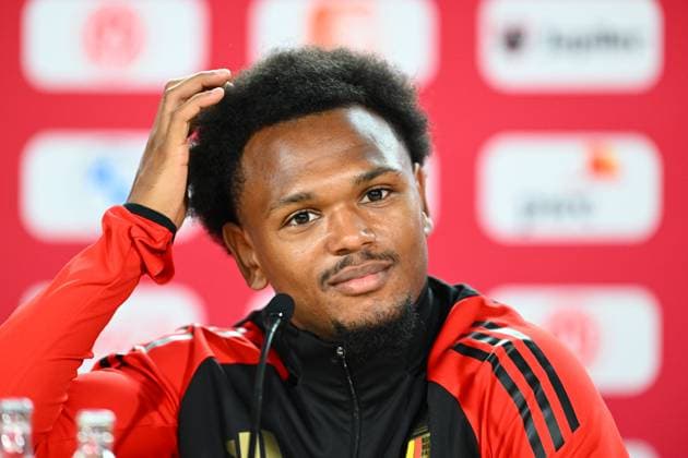 Belgium Media Activities UEFA EURO, EM, Europameisterschaft,Fussball 2024 13 06 2024 FREIBERG AM NECKA, GERMANY - JUNE 13 : Openda Lois forward of Belgium talking to the press during a press conference, PK, Pressekonferenz of the Belgian Red Devils at the UEFA Euro 2024 European Football Championship tournament on June 13, 2024 in Freiberg am Necka, Germany, 13 06 2024 Freiberg am Necka Germany  Copyright: xVincentxKalutx