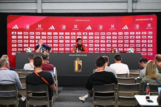Belgium Media Activities UEFA EURO, EM, Europameisterschaft,Fussball 2024 13 06 2024 FREIBERG AM NECKA, GERMANY - JUNE 13 : Openda Lois forward of Belgium talking to the press during a press conference, PK, Pressekonferenz of the Belgian Red Devils at the UEFA Euro 2024 European Football Championship tournament on June 13, 2024 in Freiberg am Necka, Germany, 13 06 2024 Freiberg am Necka Germany  Copyright: xVincentxKalutx