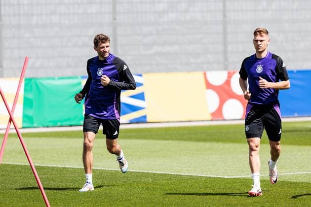 UEFA EURO 2024 Germany final training MD 1 13 06 2024 Thomas Müller Germany, 13 and Joshua Kimmich Germany, 6 run ahead UEFA EURO 2024 Germany final training MD 1 HerzoBase, Herzogenaurach on 13 06 2024 Copyright: xBEAUTIFULxSPORTS Wunderlx