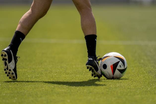 EURO 2024, Nationalteam Österreich, Training SOCCER - UEFA EURO, EM, Europameisterschaft,Fussball 2024 BERLIN,GERMANY,13.JUN.24 - SOCCER -UEFA EURO 2024, OEFB, Oesterreichischer Fussball-Bund, training. Image shows a feature with a ball. GEPAxpictures xJohannesxFriedl