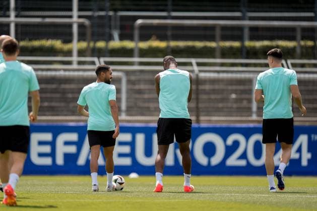 EURO 2024, Nationalteam Österreich, Training SOCCER - UEFA EURO, EM, Europameisterschaft,Fussball 2024 BERLIN,GERMANY,13.JUN.24 - SOCCER -UEFA EURO 2024, OEFB, Oesterreichischer Fussball-Bund, training. Image shows Phillipp Mwene and Kevin Danso (AUT). GEPAxpictures xJohannesxFriedl