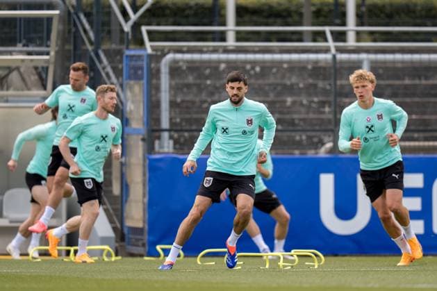 EURO 2024, Nationalteam Österreich, Training SOCCER - UEFA EURO, EM, Europameisterschaft,Fussball 2024 BERLIN,GERMANY,13.JUN.24 - SOCCER -UEFA EURO 2024, OEFB, Oesterreichischer Fussball-Bund, training. Image shows Florian Grillitsch and Leopold Querfeld (AUT). GEPAxpictures xJohannesxFriedl