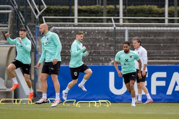EURO 2024, Nationalteam Österreich, Training SOCCER - UEFA EURO, EM, Europameisterschaft,Fussball 2024 BERLIN,GERMANY,13.JUN.24 - SOCCER -UEFA EURO 2024, OEFB, Oesterreichischer Fussball-Bund, training. Image shows Maximilian Entrup, Gernot Trauner, Romano Schmid and Phillipp Mwene (AUT). GEPAxpictures xJohannesxFriedl