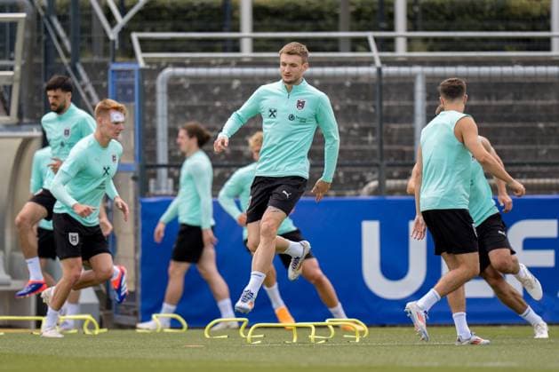 EURO 2024, Nationalteam Österreich, Training SOCCER - UEFA EURO, EM, Europameisterschaft,Fussball 2024 BERLIN,GERMANY,13.JUN.24 - SOCCER -UEFA EURO 2024, OEFB, Oesterreichischer Fussball-Bund, training. Image shows Stefan Posch (AUT). GEPAxpictures xJohannesxFriedl