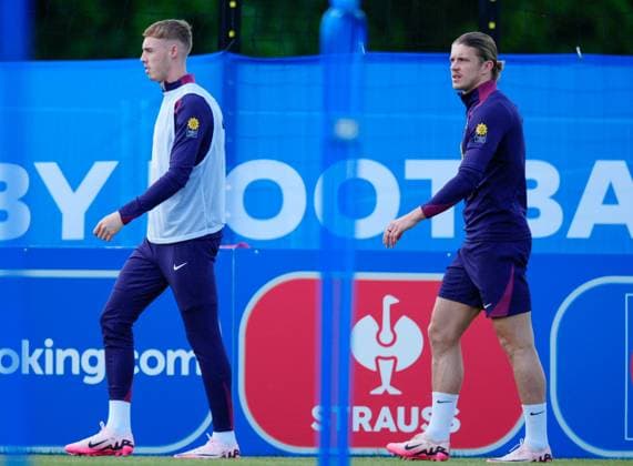 Conor Gallagher and Cole Palmer of England England Training Session and press conference, PK, Pressekonferenz UEFA European Championship, EM, Europameisterschaft 2024, Group C, Football, Spa & Golf Resort Weimarer Land, Blankenhain, Germany, 13 Jun 2024 EDITORIAL USE ONLY No use with unauthorised audio, video, data, fixture lists, club league logos or live services. Online in-match use limited to 120 images, no video emulation. No use in betting, games or single club league player publications. Copyright: xDavexShopland Shutterstockx 14523765bq