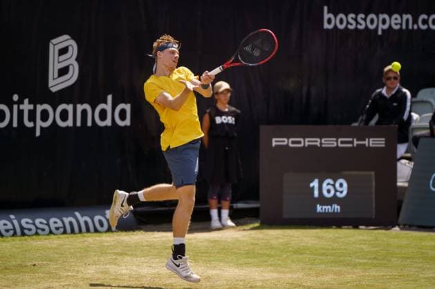 BOSS Open ATP 250 2024 Stuttgart, 13 06 2024 Denis Shapovalov CAN, Canada BOSS Open 2024, ATP 250, TC Weissenhof grounds on 13 06 2024, Stuttgart Copyright: xBEAUTIFULxSPORTSx Pajonkx