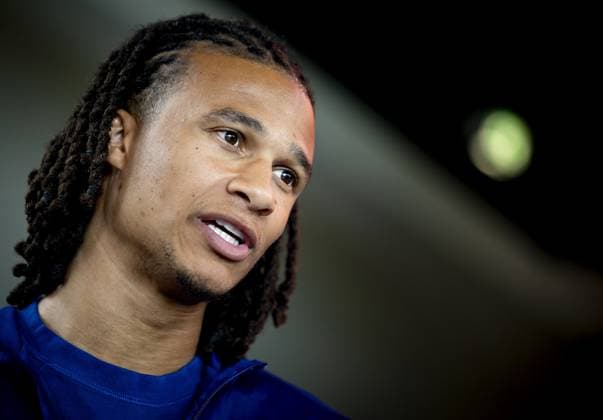WOLFSBURG - Nathan Ake during a media moment of the Dutch national team, Nationalteam in Autostad on June 13, 2024 in Wolfsburg, Germany. The Dutch national team is preparing for the first group match at the European Football Championship in Germany against Poland. ANP KOEN VAN WEEL UEFA EURO, EM, Europameisterschaft,Fussball 2024 Germany 2024 xVIxANPxSportx xxANPxIVx 501001408 originalFilename: 501001408.jpg