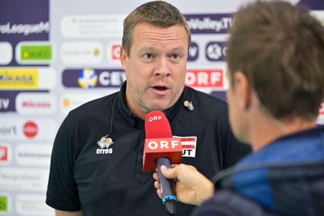 VOLLEYBALL - CEV Silver League RIED,AUSTRIA,13.JUN.24 - VOLLEYBALL - CEV European Silver League, men, OEVV international match, Länderspiel, Nationalmannschaft Austria vs Israel. Image shows head coach Radovan Gacic (AUT) during an interview.  GEPAxpictures xChristianxMoser