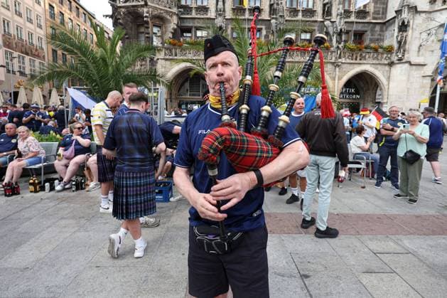 A Scottish piper in the Marienplatz UEFA European Championship, EM, Europameisterschaft 2024 Previews, Football, Munich, Germany, 13 Jun 2024 EDITORIAL USE ONLY No use with unauthorised audio, video, data, fixture lists, club league logos or live services. Online in-match use limited to 120 images, no video emulation. No use in betting, games or single club league player publications. Copyright: xPaulxCurrie Shutterstockx 14537869l