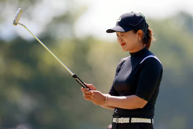 Meijer LPGA, Golf Damen Classic Weiwei Zhang of Hainan, China places lines up her putt on the 5th green during the first round of the Meijer LPGA Classic for Simply Give golf tournament at Blythefield Country Club in Belmont, MI, USA Thursday, June 13, 2024. Belmont Michigan United States  Copyright: xAmyxLemusx originalFilename:lemus-meijerlp240613_npoqv.jpg