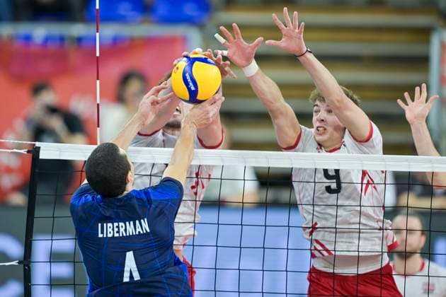VOLLEYBALL - CEV Silver League RIED,AUSTRIA,13.JUN.24 - VOLLEYBALL - CEV European Silver League, men, OEVV international match, Länderspiel, Nationalmannschaft Austria vs Israel. Image shows Michael Czerwinski, Sebastian Sablatnig (AUT) and Shay Mayo Liberman (ISR).  GEPAxpictures xChristianxMoser