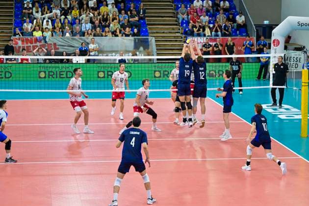 VOLLEYBALL - CEV Silver League RIED,AUSTRIA,13.JUN.24 - VOLLEYBALL - CEV European Silver League, men, OEVV international match, Länderspiel, Nationalmannschaft Austria vs Israel. Image shows players of both teams.  GEPAxpictures xChristianxMoser