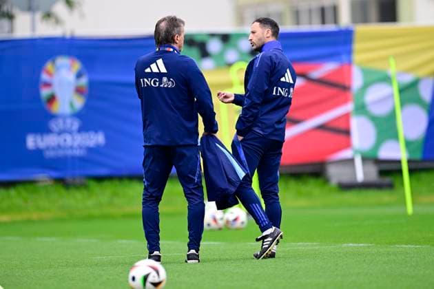 Belgium Media Activities UEFA EURO, EM, Europameisterschaft,Fussball 2024 14 06 2024 FREIBERG AM NECKA, GERMANY - JUNE 14 : Vercauteren Franky technical director of Belgium and Tedesco Domenico head coach of Belgium during a training session of the Belgian Red Devils at the UEFA Euro 2024 European Football Championship tournament on June 14, 2024 in Freiberg am Necka, Germany, 14 06 2024 Freiberg am Necka Germany  Copyright: xPeterxDexVoechtx