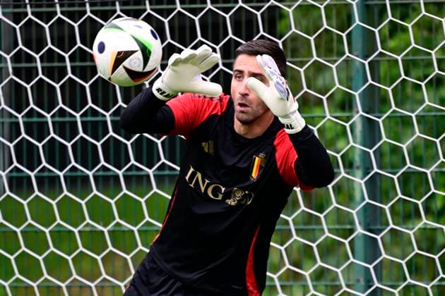 Belgium Media Activities UEFA EURO, EM, Europameisterschaft,Fussball 2024 14 06 2024 FREIBERG AM NECKA, GERMANY - JUNE 14 : Casteels Koen goalkeeper of Belgium during a training session of the Belgian Red Devils at the UEFA Euro 2024 European Football Championship tournament on June 14, 2024 in Freiberg am Necka, Germany, 14 06 2024 Freiberg am Necka Germany  Copyright: xPeterxDexVoechtx