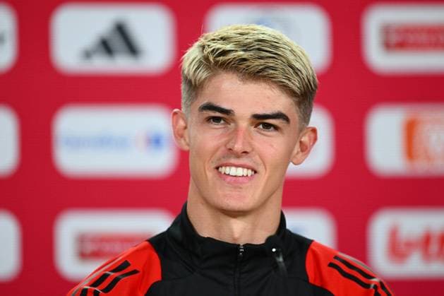 Belgium Media Activities UEFA EURO, EM, Europameisterschaft,Fussball 2024 14 06 2024 FREIBERG AM NECKA, GERMANY - JUNE 14 : De Ketelaere Charles midfielder of Belgium talking to the press during a press conference, PK, Pressekonferenz of the Belgian Red Devils at the UEFA Euro 2024 European Football Championship tournament on June 14, 2024 in Freiberg am Necka, Germany, 14 06 2024 Freiberg am Necka Germany  Copyright: xVincentxKalutx