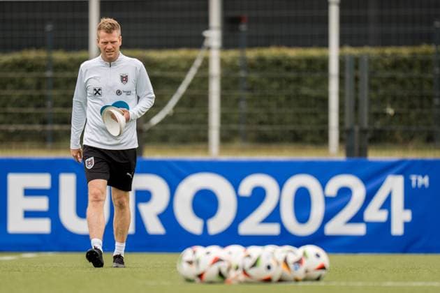 SOCCER - UEFA EURO, EM, Europameisterschaft,Fussball 2024 BERLIN,GERMANY,14.JUN.24 - SOCCER -UEFA EURO 2024, OEFB, Oesterreichischer Fussball-Bund, training. Image shows assistant coach Peter Perchtold (AUT).  GEPAxpictures xJohannesxFriedl