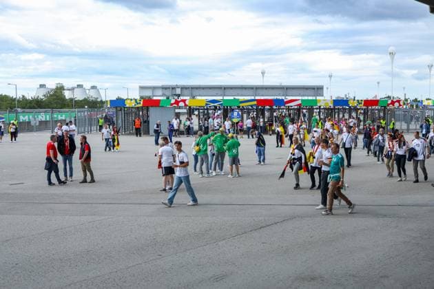 MONACHIUM 14.06.2024 MECZ I RUNDA GRUPA A MISTRZOSTW EUROPY 2024: NIEMCY - SZKOCJA --- FIRST ROUND GROUP A UEFA EURO, EM, Europameisterschaft,Fussball 2024 MATCH GERMANY - SCOTLAND IN MUNICH AT ALIANZ ARENA NZ KIBICE ZMIERZAJACY NA STADION FOT. JACEK STANISLAWEK 400mm.pl NEWSPIX.PL --- Newspix.pl  STA14062024-145