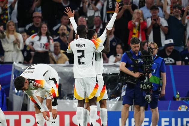 GER: Germany v Scotland. UEFA EURO, EM, Europameisterschaft,Fussball 2024 Jamal Musiala of Germany celebrates the 2-0 with his teammates during the UEFA Euro 2024 match between Germany and Scotland, Group A, date 1, played at Allianz Arena Stadium on June 14, 2024 in Munich, Germany. kpng Copyright: xBaguxBlancox xPRESSINPHOTOx PS_240614_GER_ESC_132