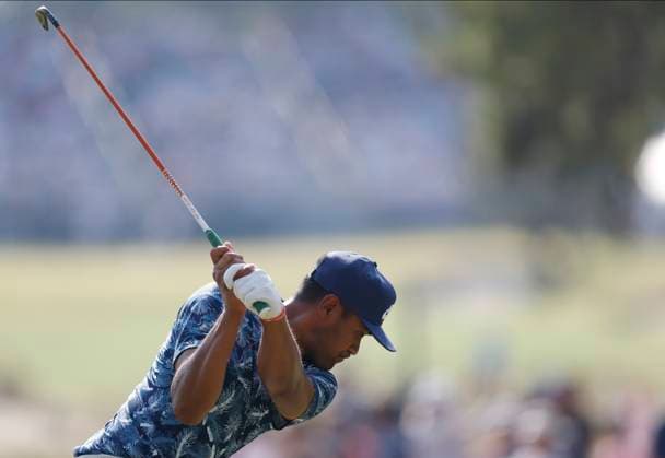Tony Finau hits his tee shot on the thirteenth hole during the second round of the 124th U.S. Open golf championship at Pinehurst Resort & Country Club in Pinehurst, N.C. on Friday, June 14, 2024.  NCP20240614788 JOHNxANGELILLO