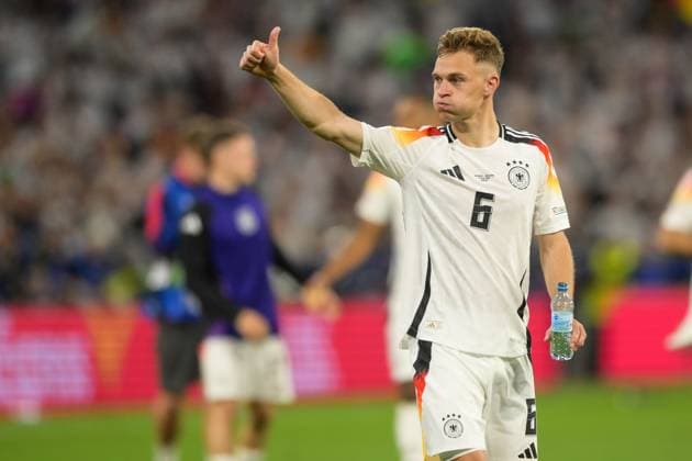 Soccer, UEFA EURO 2024, 20240614, Germany Scotland In the picture Joshua KIMMICH Germany, 6 thumbs up Munich Munich Football Arena Bayern Germany Copyright: Passion2Press MarkusxFischerx