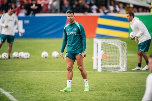 Portugal Public Training Session And press conference, PK, Pressekonferenz - UEFA EURO, EM, Europameisterschaft,Fussball 2024 Cristiano Ronaldo of Portugal is training during the public training session ahead of the UEFA EURO 2024 in Gutersloh, Germany, on June 14, 2024. Gutersloh Germany  Copyright: xHeshamxElsherifx originalFilename:elsherif-notitle240614_nplGn.jpg