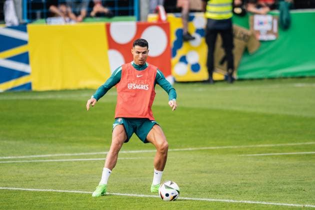 Portugal Public Training Session And press conference, PK, Pressekonferenz - UEFA EURO, EM, Europameisterschaft,Fussball 2024 Cristiano Ronaldo of Portugal is training during the public training session ahead of the UEFA EURO 2024 in Gutersloh, Germany, on June 14, 2024. Gutersloh Germany  Copyright: xHeshamxElsherifx originalFilename:elsherif-notitle240614_npnMh.jpg