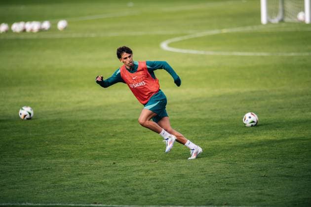 Portugal Public Training Session And press conference, PK, Pressekonferenz - UEFA EURO, EM, Europameisterschaft,Fussball 2024 Joao Felix of Portugal is training during the public training session ahead of the UEFA EURO 2024 in Gutersloh, Germany, on June 14, 2024. Gutersloh Germany  Copyright: xHeshamxElsherifx originalFilename:elsherif-notitle240614_npYVe.jpg
