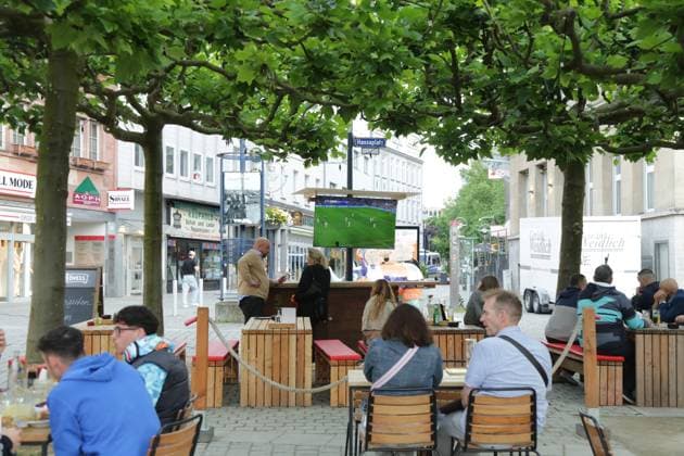 14 06 2024 Dortmund, broadcast of opening match UEFA EURO2024 Germany vs. Scotland, final score 5 1 Many pubs have set up screens so that guests can watch the matches