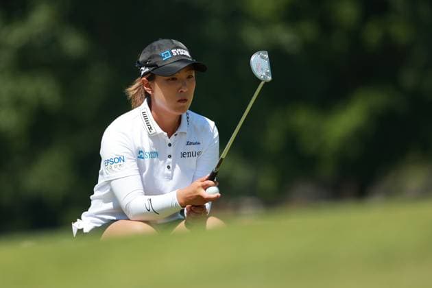 Meijer LPGA, Golf Damen Classic Jiwon Jeon of Republic of Korea lines up her putt on the 18th green during Day Two of the Meijer LPGA Classic for Simply Give golf tournament at Blythefield Country Club in Belmont, MI, USA Friday, June 14, 2024. Belmont Michigan United States  Copyright: xJorgexLemusx originalFilename:lemus-meijerlp240614_npbw5.jpg