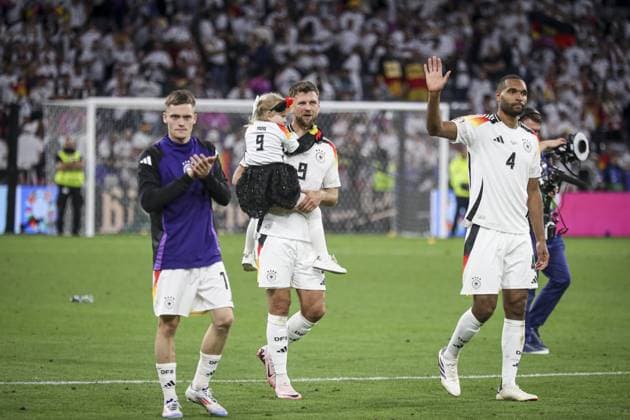 Fin du match, joie l Ã quipe allemande apres sa victoire. FOOTBALL : Allemagne vs Ecosse- Euro 2024 - Allianz Arena Munich - 14-06-2024 ElyxandroCegarra Panoramic 