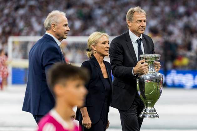 UEFA EURO 2024 Opening match Germany Scotland 14 06 2024 Bernard Dietz, Heidi Beckenbauer, Jürgen Klinsmann UEFA EURO 2024 Opening match Germany Scotland Munich Football Arena, Munich on 14 06 2024 Copyright: xBEAUTIFULxSPORTS Wunderlx