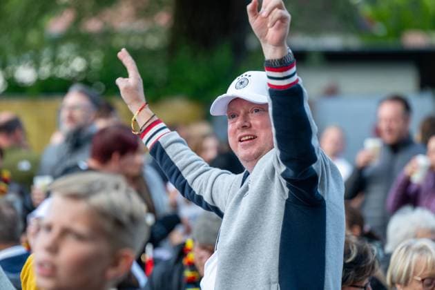 Fan Mile in Blankenhain well attended The Fan Mile in Blankenhain is open More than 1000 soccer fans watched the match between Germany and Scotland and celebrated their teams 5 1 victory