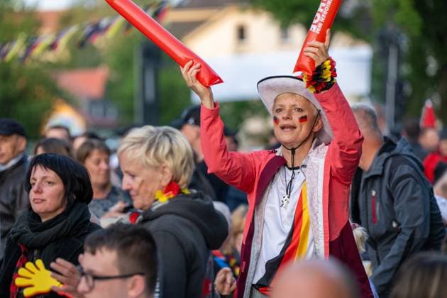 Fan Mile in Blankenhain well attended The Fan Mile in Blankenhain is open More than 1000 soccer fans watched the match between Germany and Scotland and celebrated their teams 5 1 victory