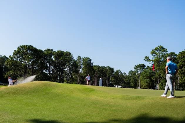 June 14, 2024, Pinehurst, North Carolina, USA: Amateur Wells Williams of West Point, Mississippi, hits out of a bunker on the ninth hole onto the sloping green during Friday s second round for the 124th U.S. Open, June 14, 2024, at Pinehurst Resort & Country Club (Course No. 2) in Pinehurst, North Carolina. Pinehurst USA - ZUMAh97_ 20240614_fap_h97_024 Copyright: xTimothyxL.xHalex