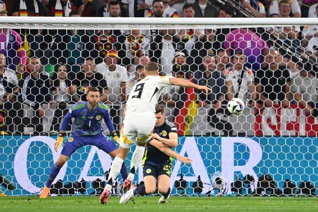 Goal Niclas FUELLKRUG GER for 4 1,action,shot on goal group stage group A Germany GER Scotland SCO 5 1 on 14 06 2024 Football Arena Muenchen, Football UEFA EURO 2024 GERMANY from 14 06 2024 14 07 2024
