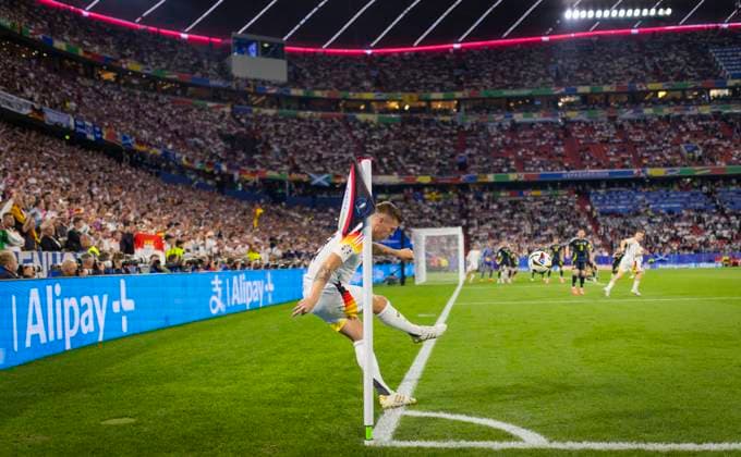 Munich, Germany 14th Jun 2024 Corner by Toni Kroos DFB Germany Scotland Germany Scotland 14 06 2024