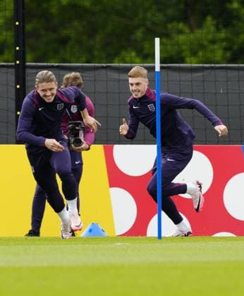 Conor Gallagher of England and Cole Palmer of England England Training Session and press conference, PK, Pressekonferenz UEFA European Championship, EM, Europameisterschaft 2024, Group C, Football, Spa & Golf Resort Weimarer Land, Blankenhain, Germany, 15 Jun 2024 EDITORIAL USE ONLY No use with unauthorised audio, video, data, fixture lists, club league logos or live services. Online in-match use limited to 120 images, no video emulation. No use in betting, games or single club league player publications.  Copyright: xDavexShopland Shutterstockx 14523791s