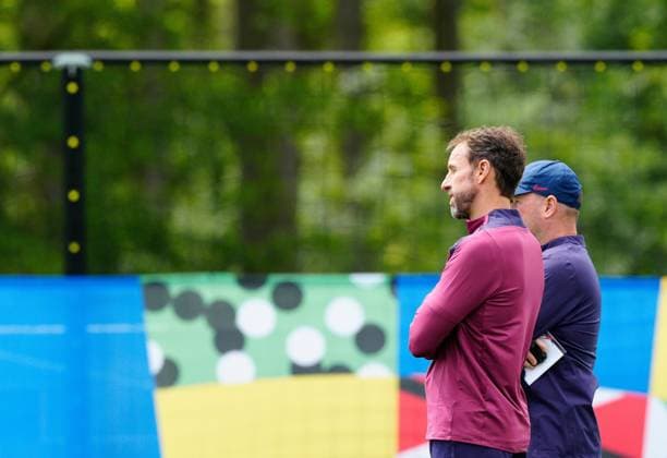 England manager Gareth Southgate stands with England assistant manager Steve Holland England Training Session and press conference, PK, Pressekonferenz UEFA European Championship, EM, Europameisterschaft 2024, Group C, Football, Spa & Golf Resort Weimarer Land, Blankenhain, Germany, 15 Jun 2024 EDITORIAL USE ONLY No use with unauthorised audio, video, data, fixture lists, club league logos or live services. Online in-match use limited to 120 images, no video emulation. No use in betting, games or single club league player publications.  Copyright: xDavexShopland Shutterstockx 14523791ao