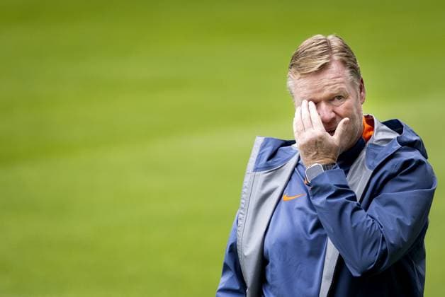 WOLFSBURG - National coach Ronald Koeman during a training session of the Dutch national team, Nationalteam in the AOK Stadium on June 15, 2024 in Wolfsburg, Germany. The Dutch national team is preparing for the first group match at the European Football Championship in Germany against Poland. ANP KOEN VAN WEEL UEFA EURO, EM, Europameisterschaft,Fussball 2024 Germany 2024 xVIxANPxSportx xxANPxIVx 501132574 originalFilename: 501132574.jpg