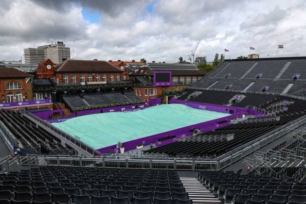Tennis, ATP tournament in London, rain interruption