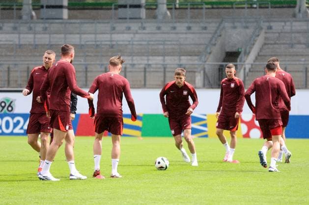 EURO 2024, Poland national team, Training