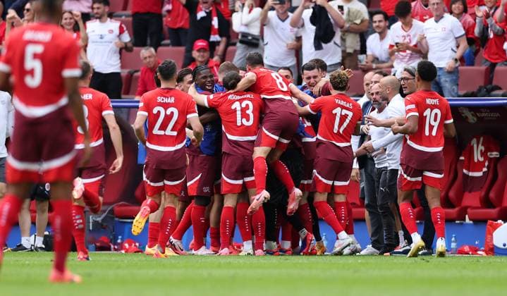 15 06 2024, European Football Championship, UEFA EURO 2024, Hungary Switzerland, Group A, Cologne Stadium, v l , Goal celebration for 0 1 by Dan Ndoye, Goal celebration, celebrate the goal Copyright: HMBxMedia