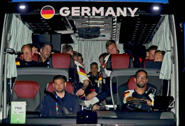Return of the German national soccer team from Munich after the match against Scotland to the Homeground quarters on the adidas campus in Herzogenaurach on 15 06 2024 The team buses arrive at 2 39 Return of the German national soccer team to Herzo