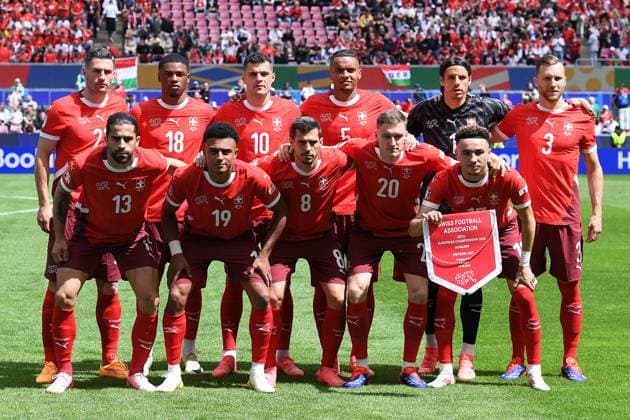 Soccer UEFA EURO 2024 Group Stage 1 Matchday Hungary Switzerland on 15 06 2024 at Köln Stadion in Cologne Team photo Team photo Top row from l n r Fabian Schär Switzerland , Kwadwo Duah Switzerland , Granit Xhaka Switzerland , Manuel Akanji Switzerland , Yann Sommer Switzerland , Silvan Widmer Switzerland Bottom row from l n r Ricardo Rodriguez Switzerland , Dan Ndoye Switzerland , Remo Freuler Switzerland , Michel Aebischer Switzerland , Ruben Vargas Switzerland xRx
