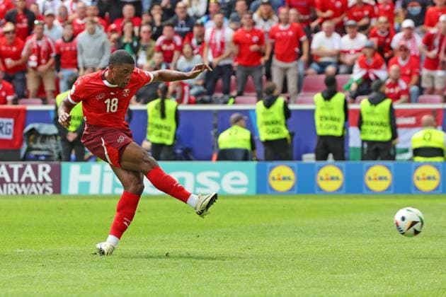 Goal to 0 1 by scorer Kwadro Amdouni Switzerland, No. 18 , decision after video evidence due to presumed offside, goal, preliminary round match M02, HUN SUI, , European Football Championship, Hungary vs Switzerland, European Football Championship, Hungary vs Swiss, Cologne, Cologne, 15 06 2024,