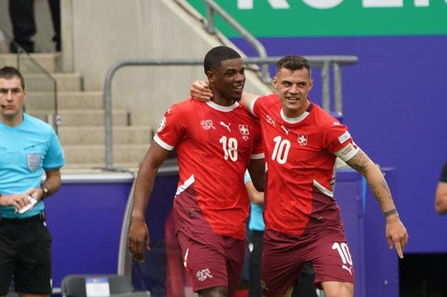 football, UEFA Euro 2024, Euro 2024, group stage, group A, Hungary Switzerland Cologne stadium kwadwo duah, granit xhaka both Switzerland, cheer