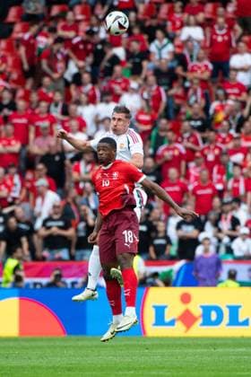 Kwadro Duah Switzerland, 18 in duel with Willi Orban Hungary, 06 , GER, Hungary HUN vs Switzerland SUI , European Football Championship, UEFA EURO 2024, Group A, Matchday 1, 15 06 2024 GER, Hungary HUN vs Switzerland SUI , European Football Championship, UEFA EURO 2024, Group A, Matchday 1, 15 06 2024 Cologne Copyright: xEibner-Pressefoto Memmlerx EP_MMR