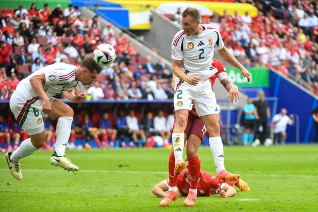 COLOGNE, GERMANY JUNE 15 Willi Orban of Hungary L in action during the UEFA EURO 2024 group stage match between Hungary and Switzerland at Cologne Stadium on June 15, 2024 in Cologne, Germany Cologne Cologne Stadium North Rhine Westphalia Germany Copyright: xJustPictures.ch ManuelxWinterbergerx jp-en-EuSpIm-MWI_7713